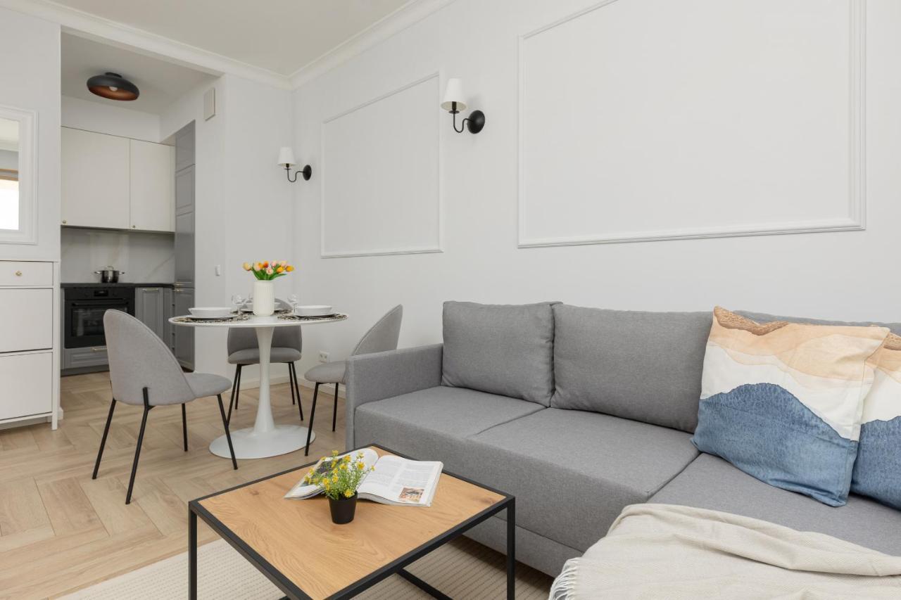 Stylish Apartment Kolejowa & Parking & Balcony By Noclegi Renters Warszawa Zewnętrze zdjęcie