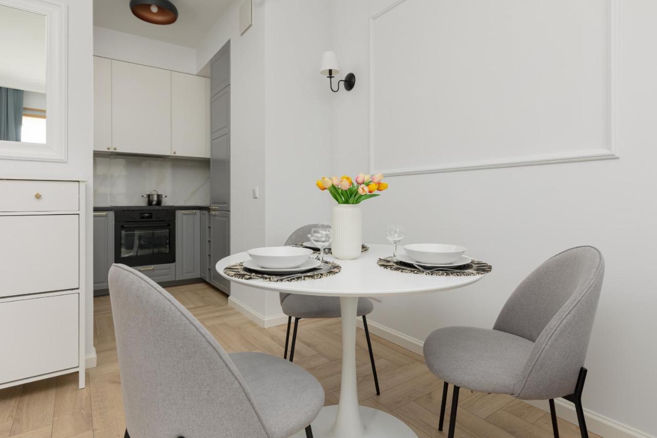 Stylish Apartment Kolejowa & Parking & Balcony By Noclegi Renters Warszawa Zewnętrze zdjęcie